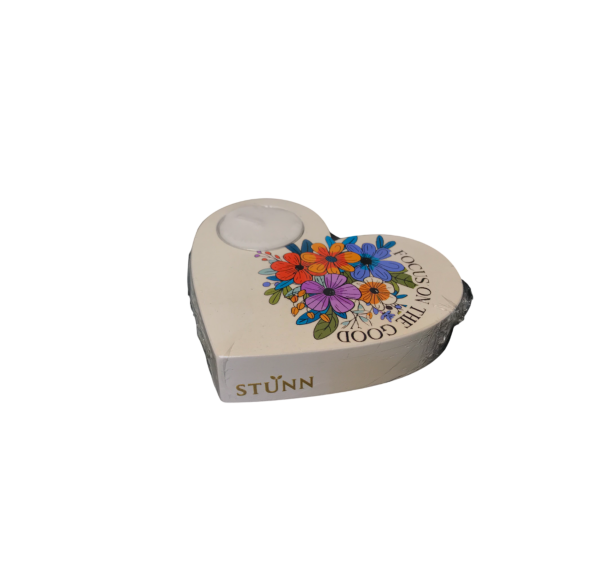 CANDLE HOLDER HEART WHITE
